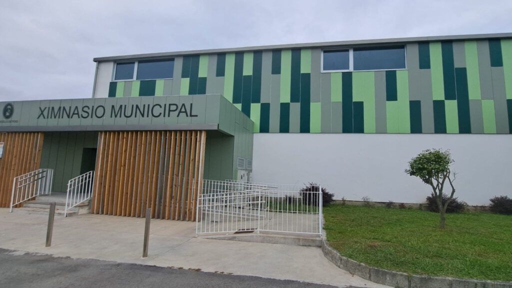 Ximnasio municipal Poio reformado con fondos europeos do IDAE